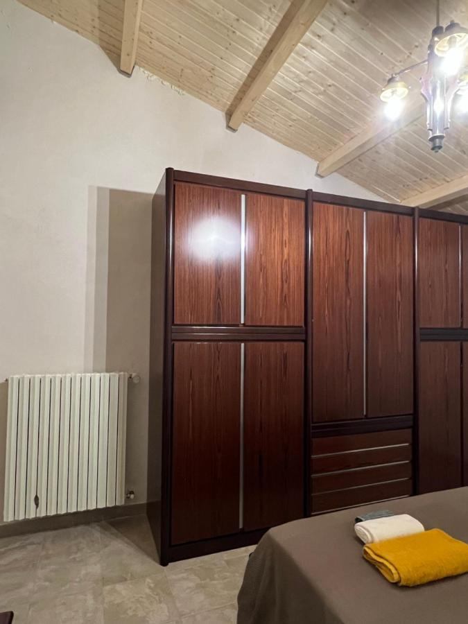 Casa Di Mirto Bed and Breakfast Chiaramonte Gulfi Exteriör bild